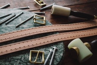Що потрібно для виготовлення ременів: інструменти, фурнітура, хімія