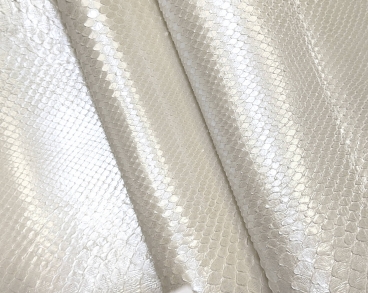 Питон на основе белый перламутровый отрезной