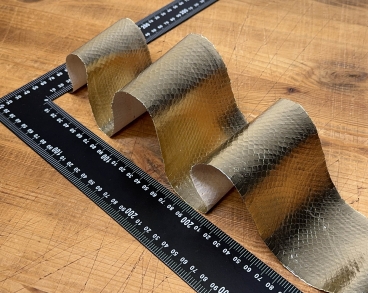 Кожа змеи золотая