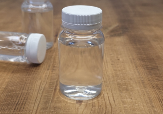 Универсальное очищающее средство для кожи Furniture Clinic Leather Ultra Clean 100 мл