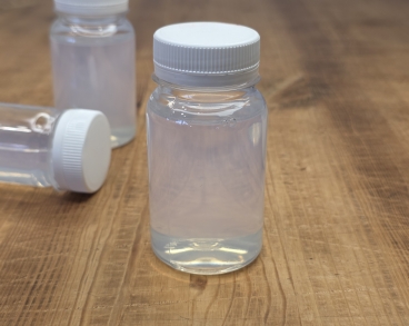 Средство для укрепления изношенной кожи Furniture Clinic Leather Binder 100 мл