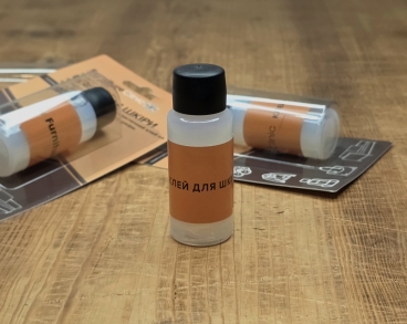 Полиуретановый клей для кожи и ткани FURNITURE CLINIC GLUE PU 30 мл