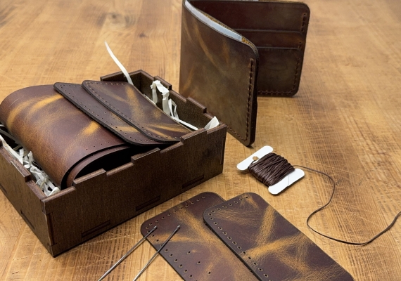 Подарочный конструктор: кошелек Crazy Brick