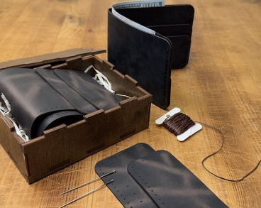 Подарочный конструктор: кошелек Crazy Brown