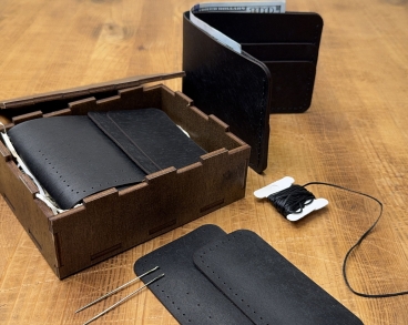 Подарунковий конструктор: гаманець Pueblo Black