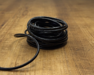Кожаный шнур круглый 1.5 мм black