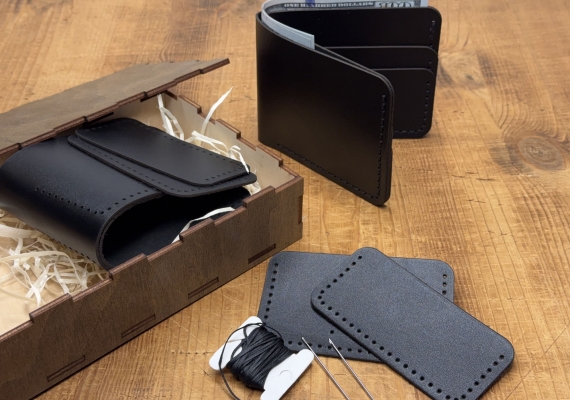 Кожаный конструктор: кошелек Kaiser Black